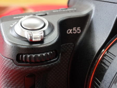 デジタル一眼カメラ“α55” SLT-A55V